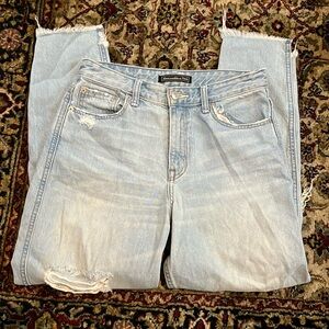 Abercrombie & Fitch Signature Collection Size 26 Ankle Boyfriend Light Jeans